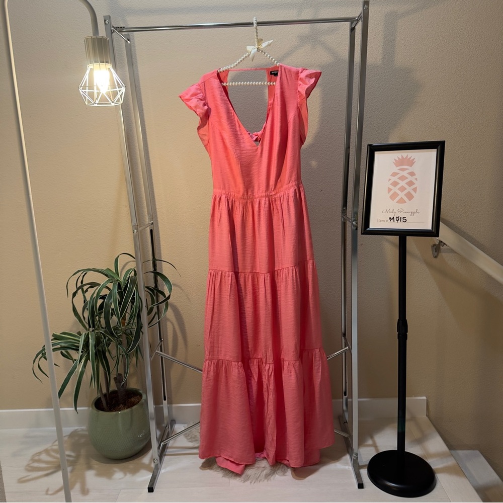 Express size Large coral maxi dress open back tie back ruffled sleeves